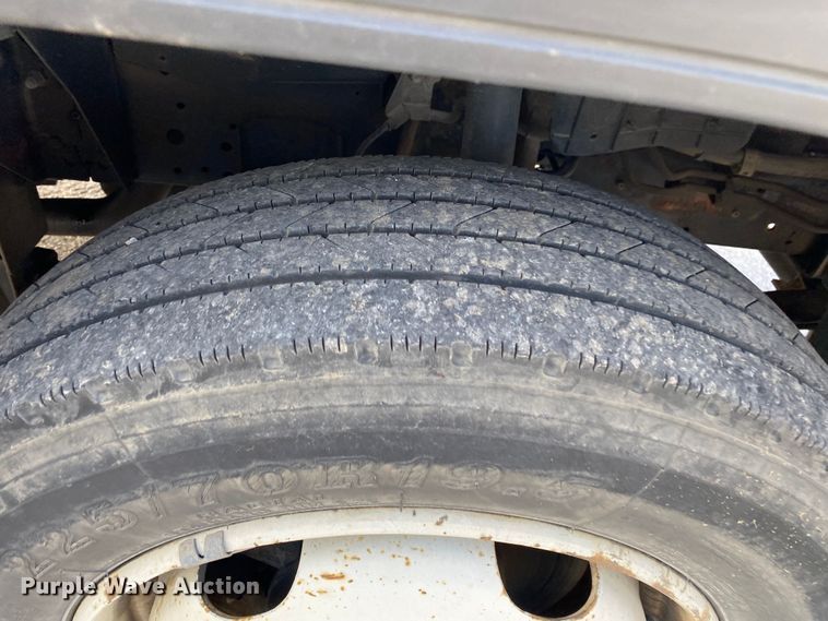 image for item KV9732 2007 Isuzu NQR  box truck