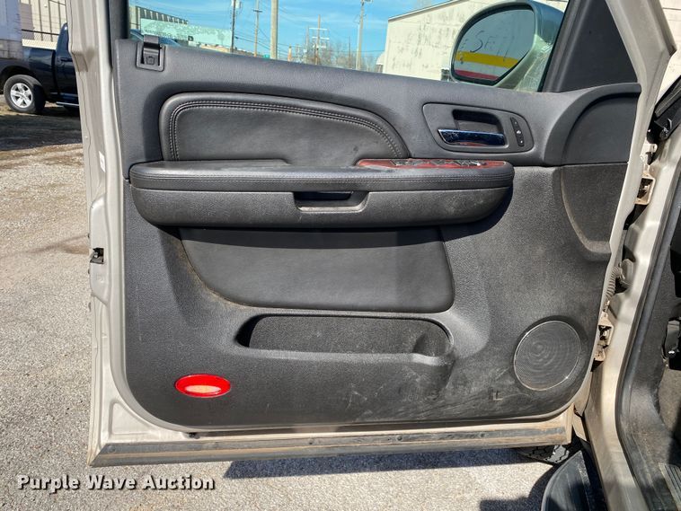 image for item KV9733 2008 Cadillac Escalade EXT  Crew Cab pickup truck