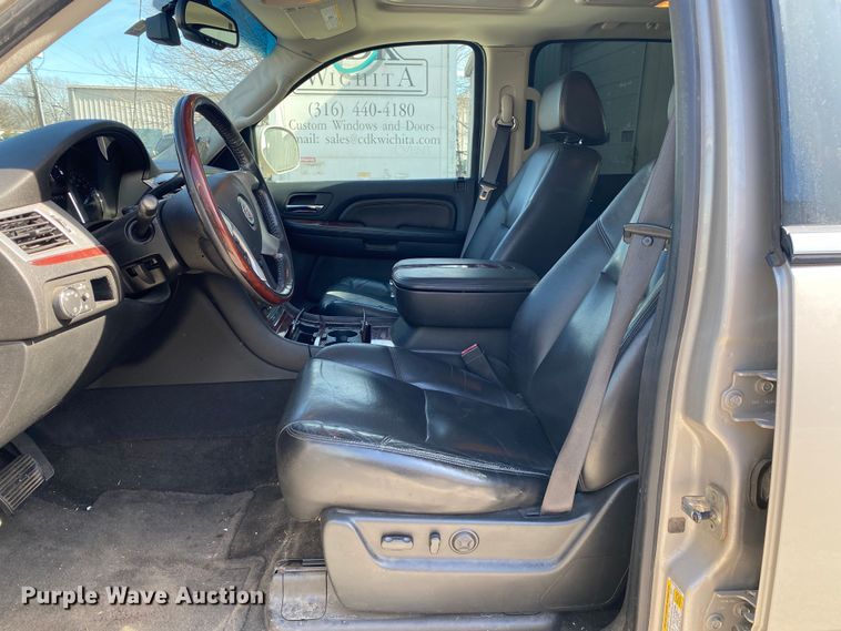 image for item KV9733 2008 Cadillac Escalade EXT  Crew Cab pickup truck