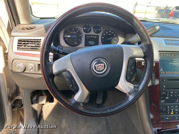 image for item KV9733 2008 Cadillac Escalade EXT  Crew Cab pickup truck