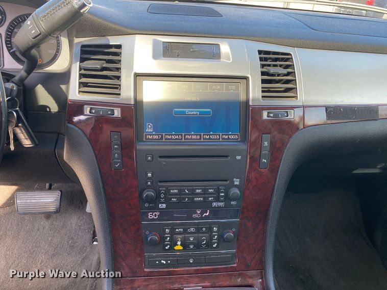 image for item KV9733 2008 Cadillac Escalade EXT  Crew Cab pickup truck