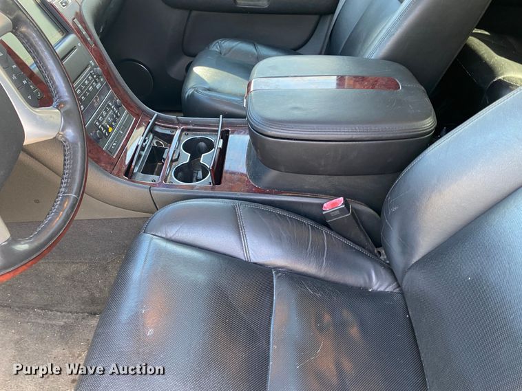 image for item KV9733 2008 Cadillac Escalade EXT  Crew Cab pickup truck