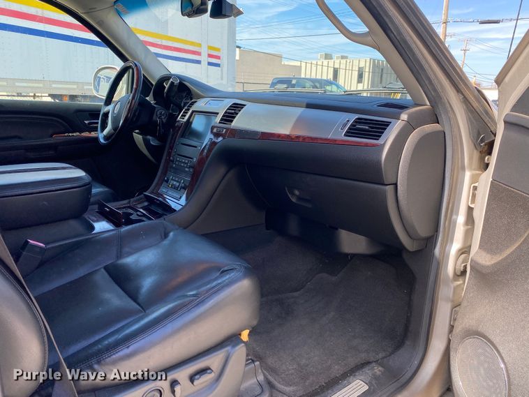 image for item KV9733 2008 Cadillac Escalade EXT  Crew Cab pickup truck