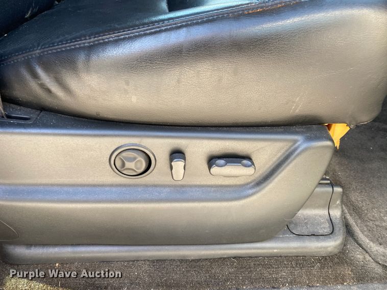 image for item KV9733 2008 Cadillac Escalade EXT  Crew Cab pickup truck