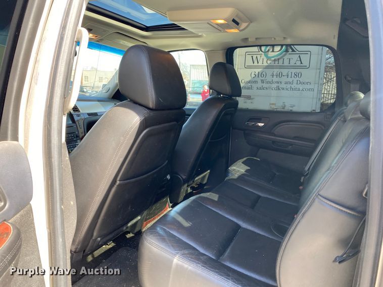 image for item KV9733 2008 Cadillac Escalade EXT  Crew Cab pickup truck