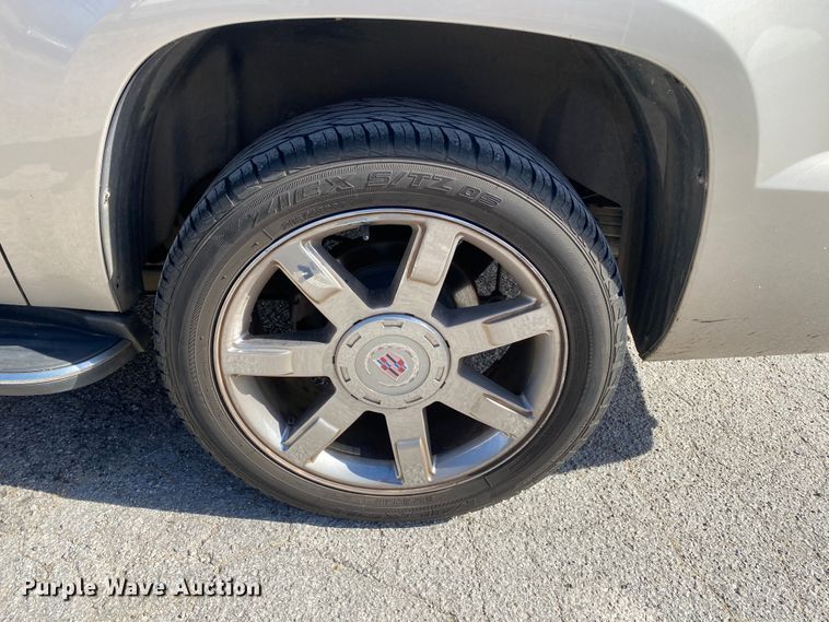 image for item KV9733 2008 Cadillac Escalade EXT  Crew Cab pickup truck