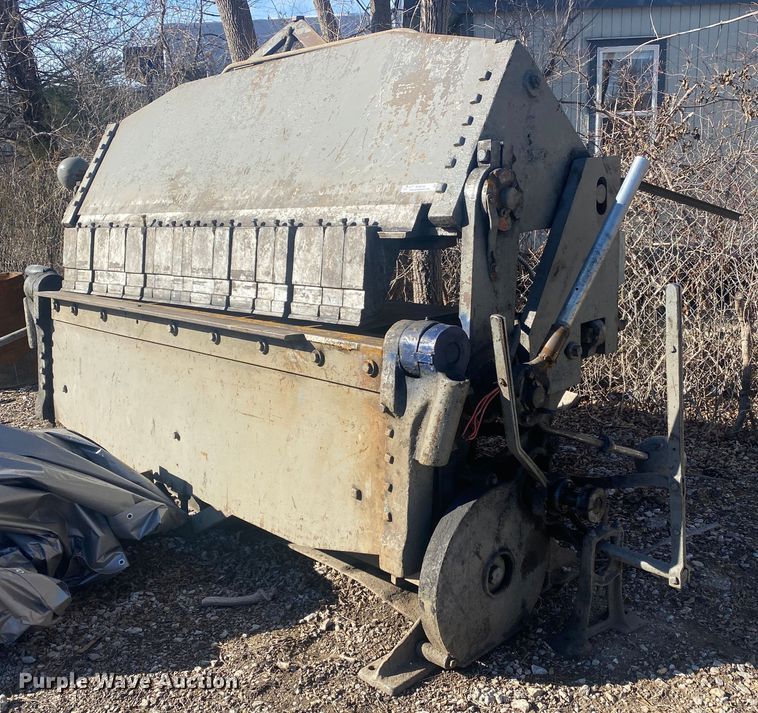 image for item KV9734 8' W box and pan brake