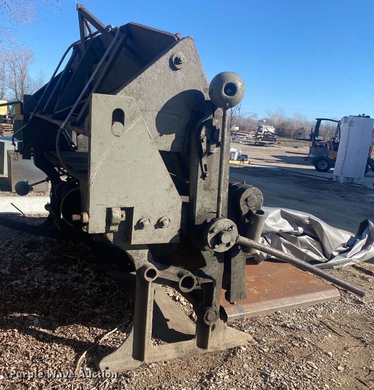 image for item KV9734 8' W box and pan brake