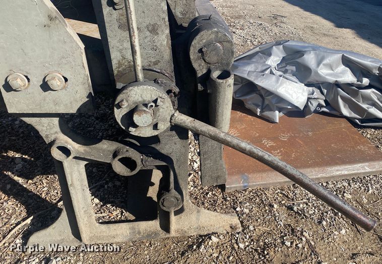 image for item KV9734 8' W box and pan brake