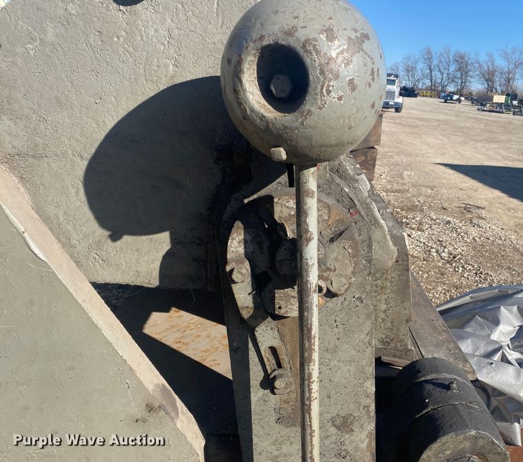 image for item KV9734 8' W box and pan brake