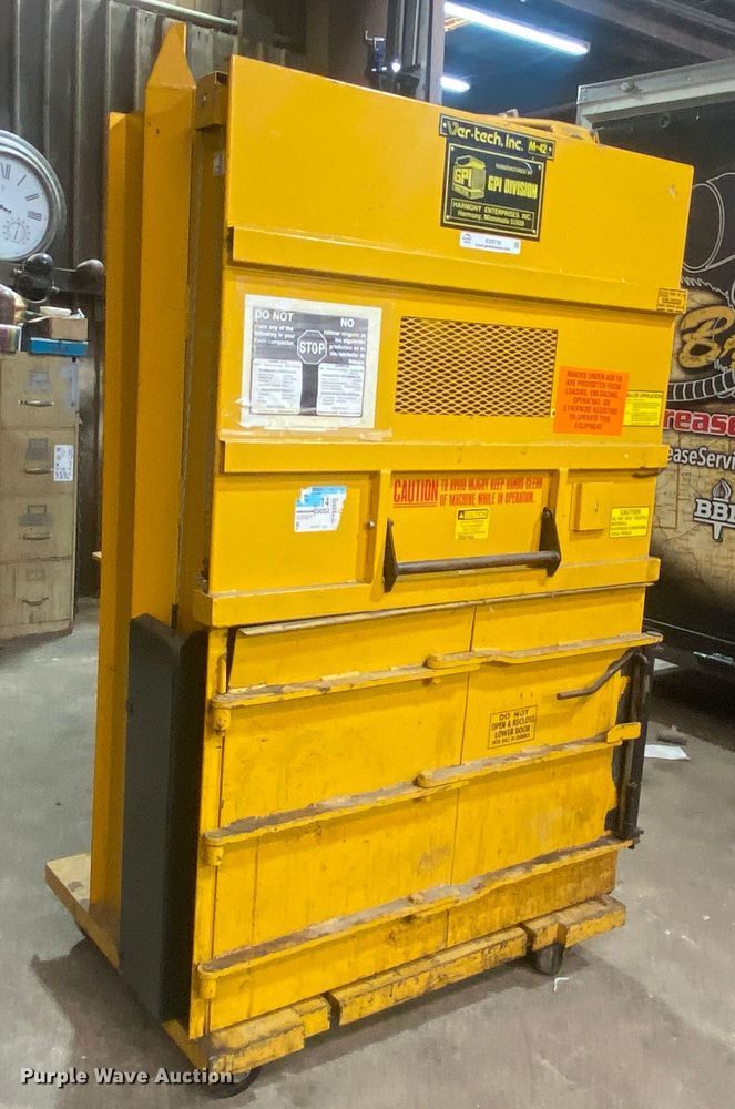 image for item KV9735 GPI M423C  cardboard baler