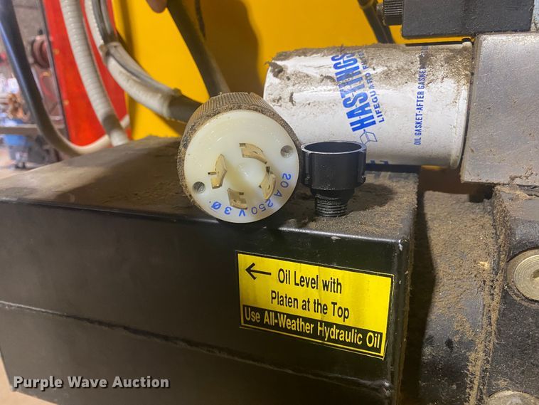 image for item KV9735 GPI M423C  cardboard baler