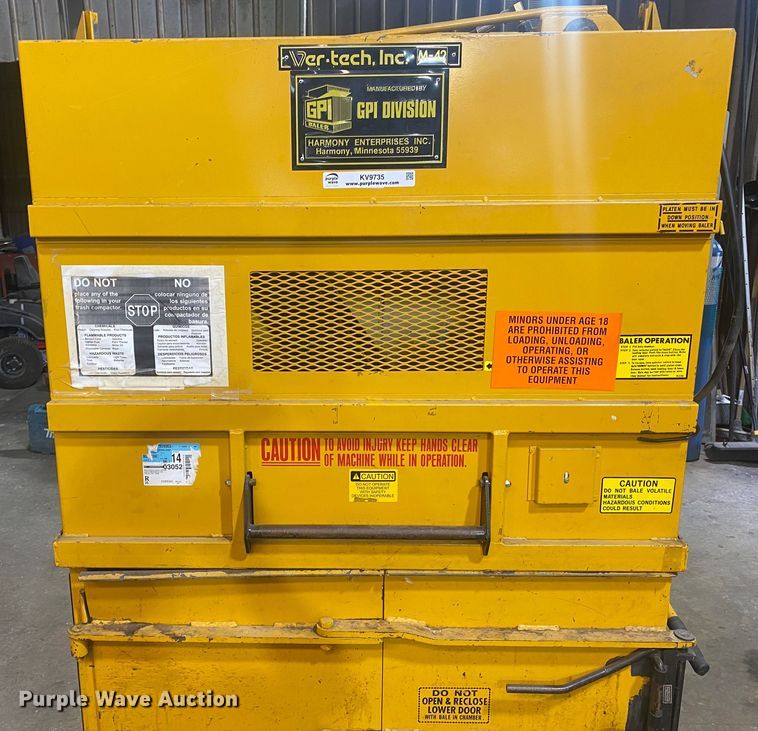 image for item KV9735 GPI M423C  cardboard baler