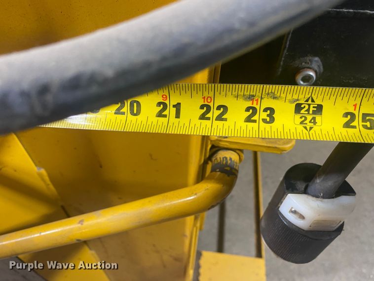 image for item KV9735 GPI M423C  cardboard baler