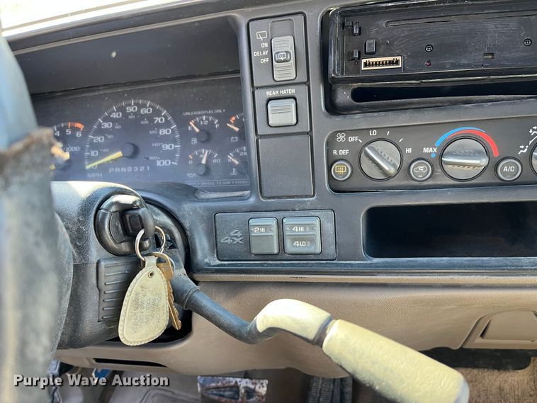 image for item LA9793 1996 Chevrolet Tahoe  SUV