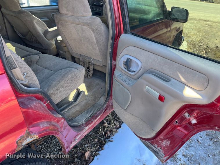 image for item LA9793 1996 Chevrolet Tahoe  SUV