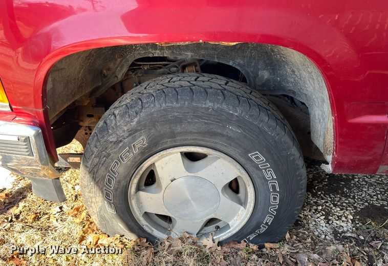 image for item LA9793 1996 Chevrolet Tahoe  SUV