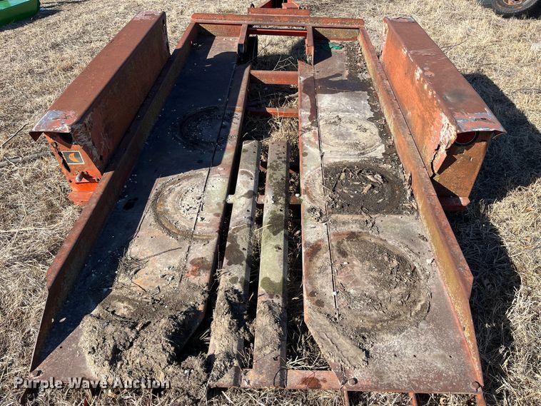 image for item LA9794 1975 Charles Machine Works T8  equipment trailer