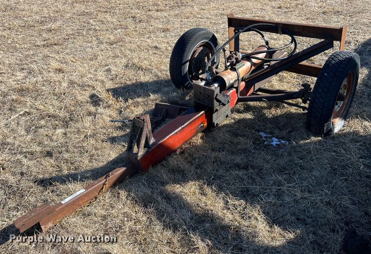 image for item LA9795 Log splitter