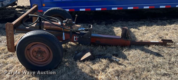 image for item LA9795 Log splitter