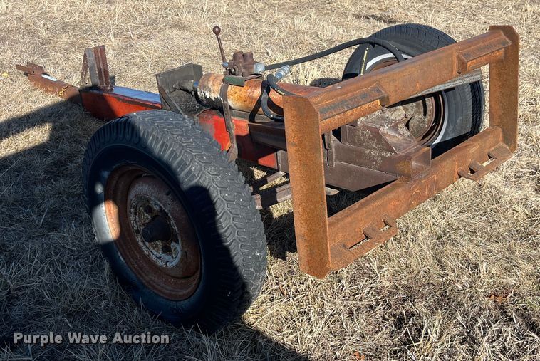 image for item LA9795 Log splitter