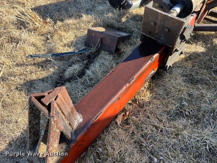 image for item LA9795 Log splitter