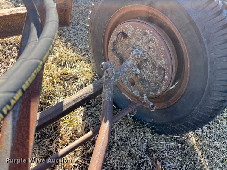 image for item LA9795 Log splitter