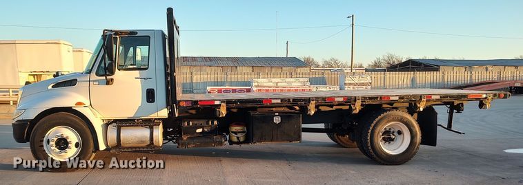 image for item LF9533 2012 International DuraStar 4300  dump flatbed truck