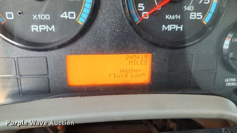 image for item LF9533 2012 International DuraStar 4300  dump flatbed truck