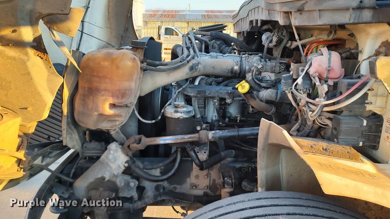 image for item LF9533 2012 International DuraStar 4300  dump flatbed truck