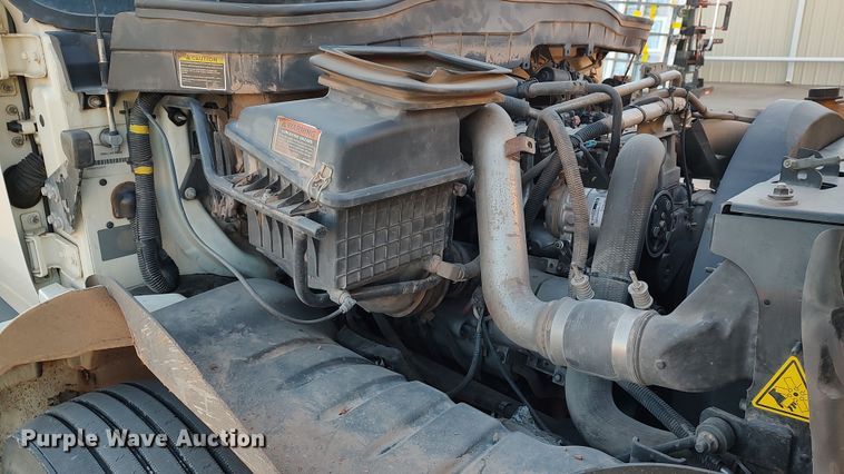 image for item LF9533 2012 International DuraStar 4300  dump flatbed truck