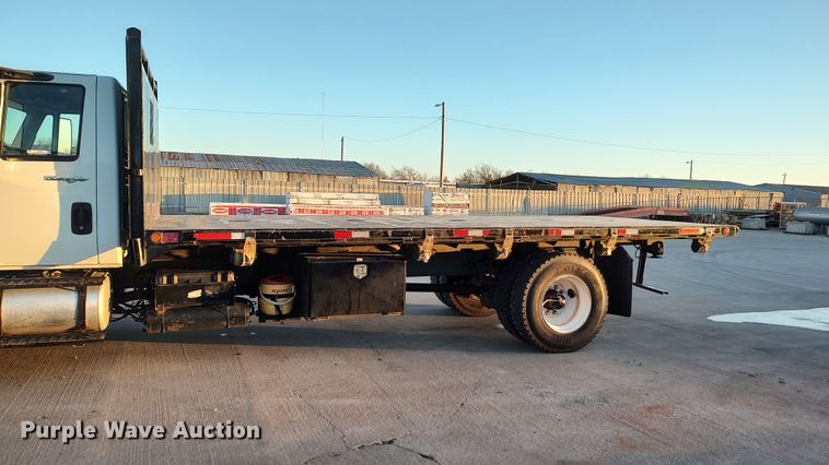 image for item LF9533 2012 International DuraStar 4300  dump flatbed truck