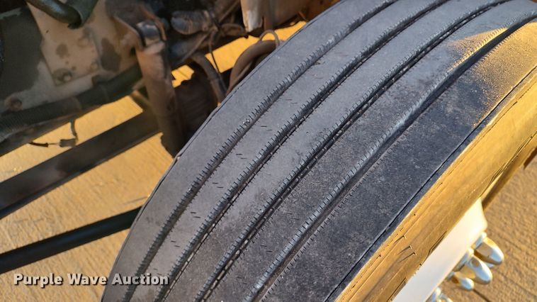 image for item LF9533 2012 International DuraStar 4300  dump flatbed truck