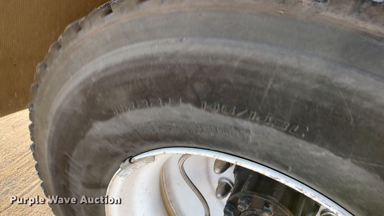 image for item LF9533 2012 International DuraStar 4300  dump flatbed truck