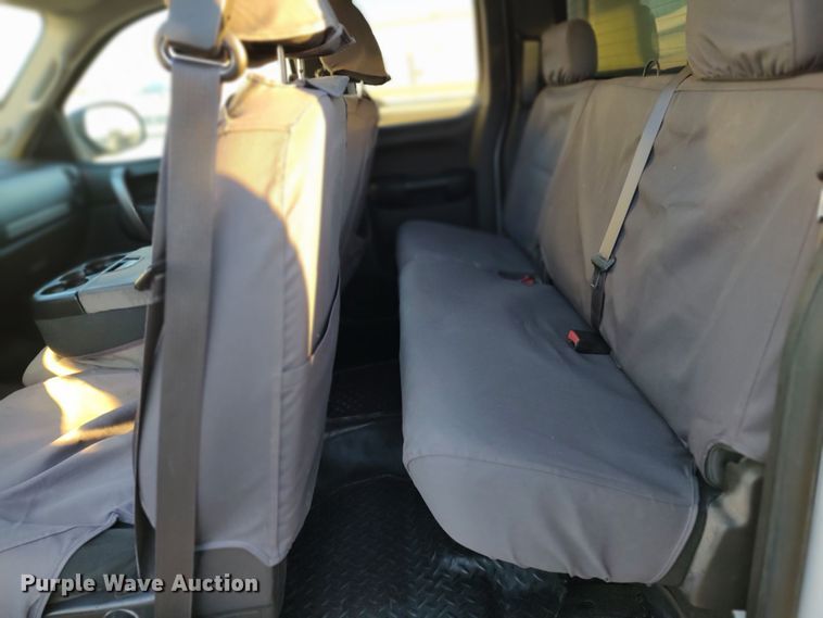 image for item LF9534 2013 Chevrolet Silverado 1500  Ext. Cab pickup truck