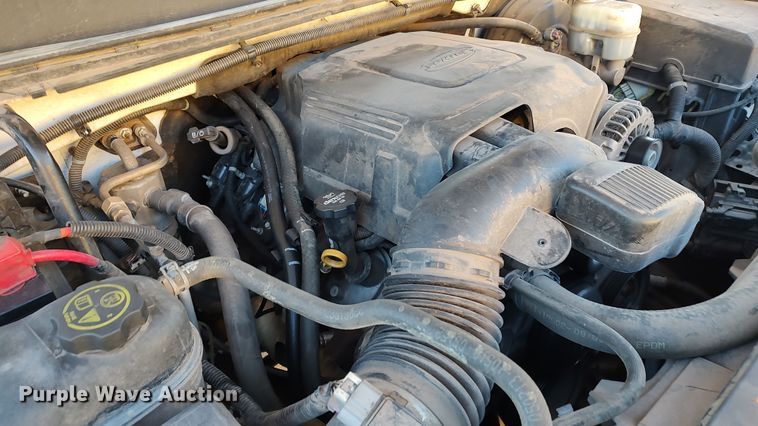 image for item LF9534 2013 Chevrolet Silverado 1500  Ext. Cab pickup truck