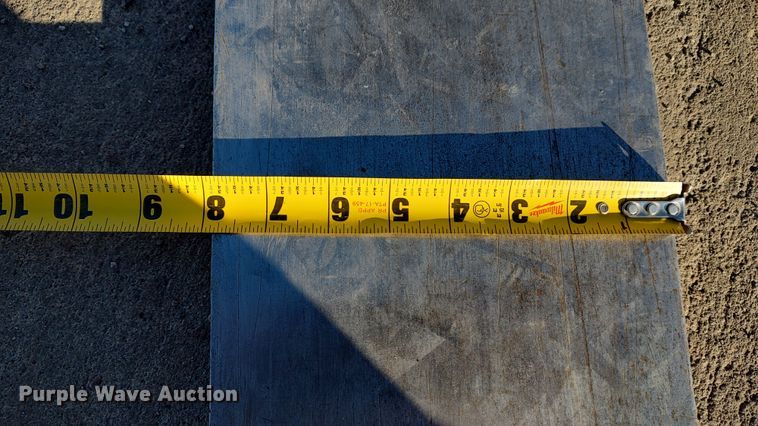 image for item LF9536 2015 Hyster 80  forklift