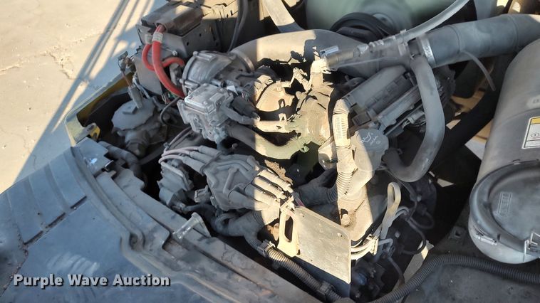 image for item LF9536 2015 Hyster 80  forklift