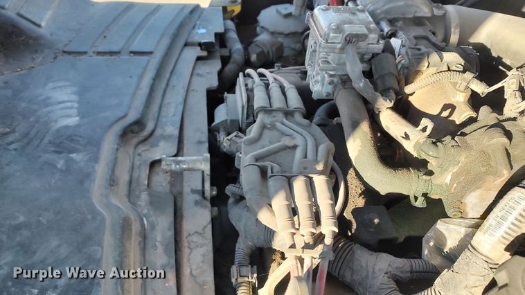 image for item LF9536 2015 Hyster 80  forklift