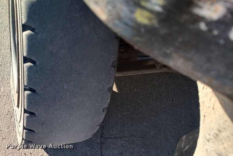 image for item LF9536 2015 Hyster 80  forklift