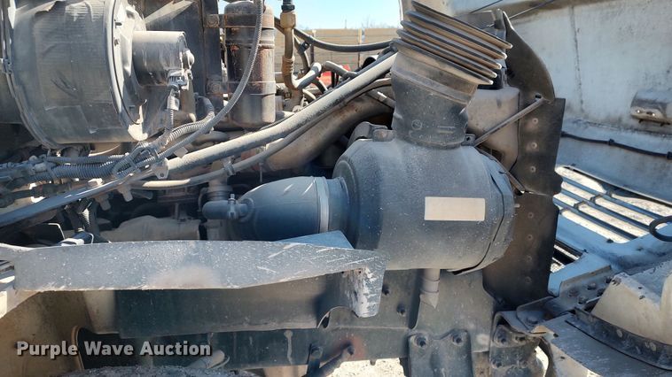 image for item LF9539 2005 Sterling Acterra  flatbed truck