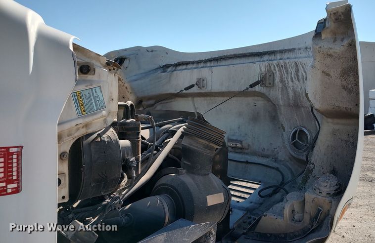 image for item LF9539 2005 Sterling Acterra  flatbed truck