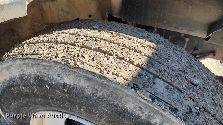 image for item LF9539 2005 Sterling Acterra  flatbed truck