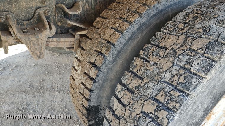 image for item LF9539 2005 Sterling Acterra  flatbed truck