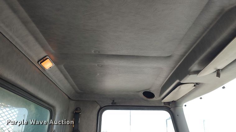 image for item LF9541 2003 Kenworth T300  shingle conveyor truck