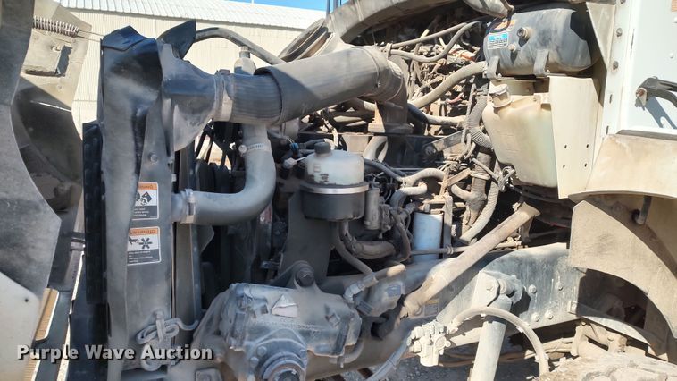 image for item LF9541 2003 Kenworth T300  shingle conveyor truck