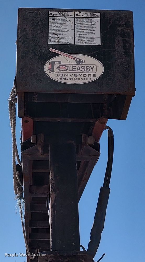 image for item LF9541 2003 Kenworth T300  shingle conveyor truck