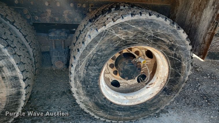 image for item LF9541 2003 Kenworth T300  shingle conveyor truck