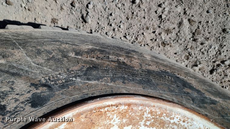 image for item LF9541 2003 Kenworth T300  shingle conveyor truck