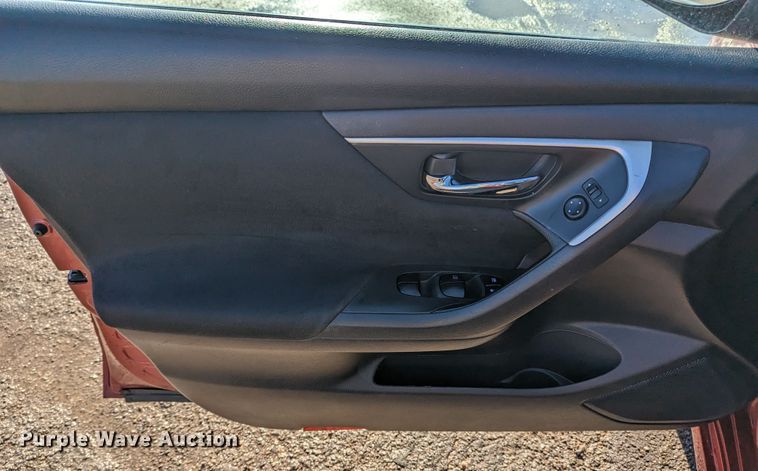 image for item LF9562 2015 Nissan Altima S